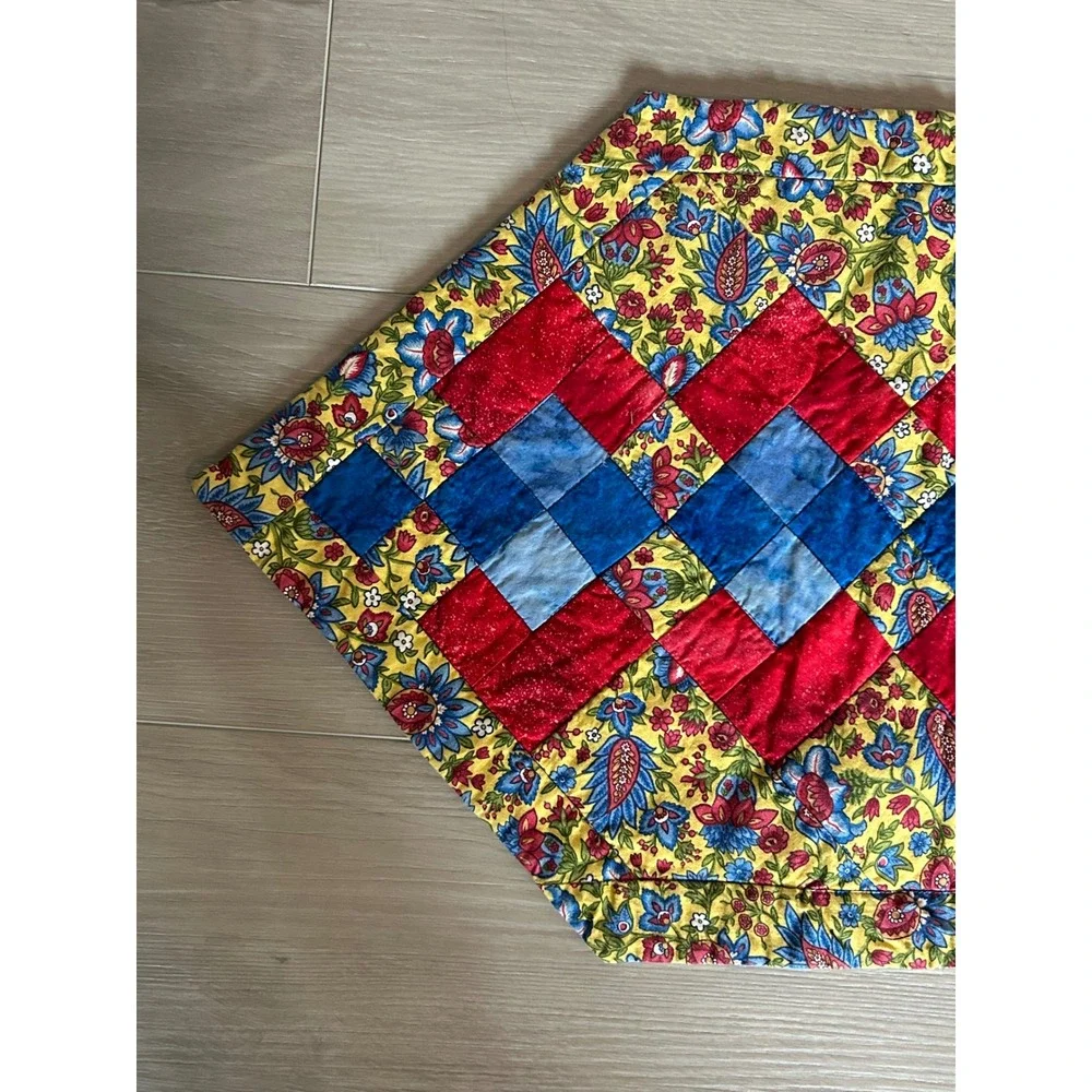 Handmade Quilted reversible Table Runner Floral Patchwork Cottage Farmhouse